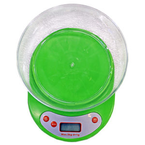 Svari virtuves digitālie ar trauku 5kg zaļi