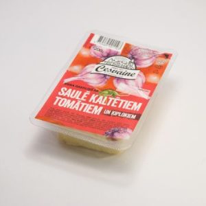 Siers Cesvaines ar tomātiem un ķiplokiem 200g